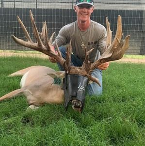 Meet your Posher, Kade